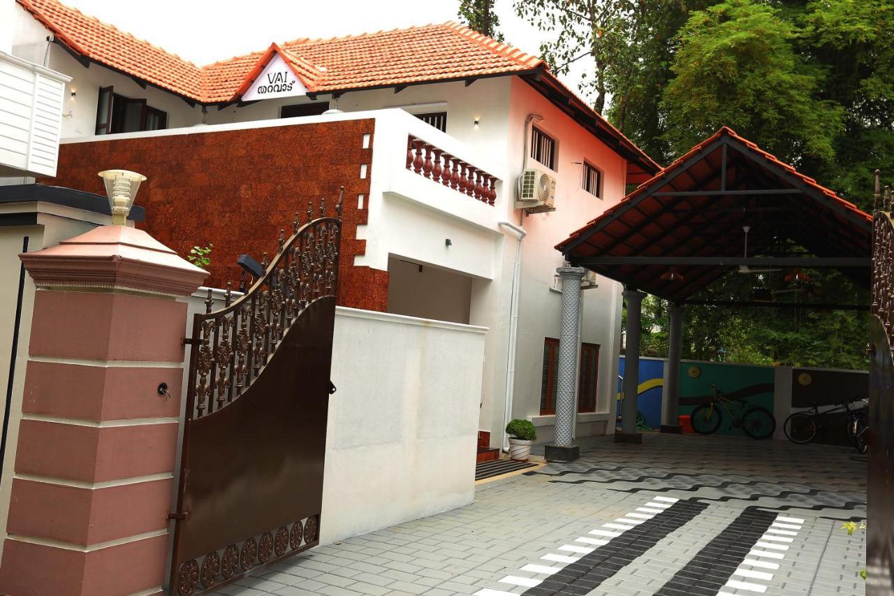Отель Kira Palace Residency Эрнакулам Экстерьер фото
